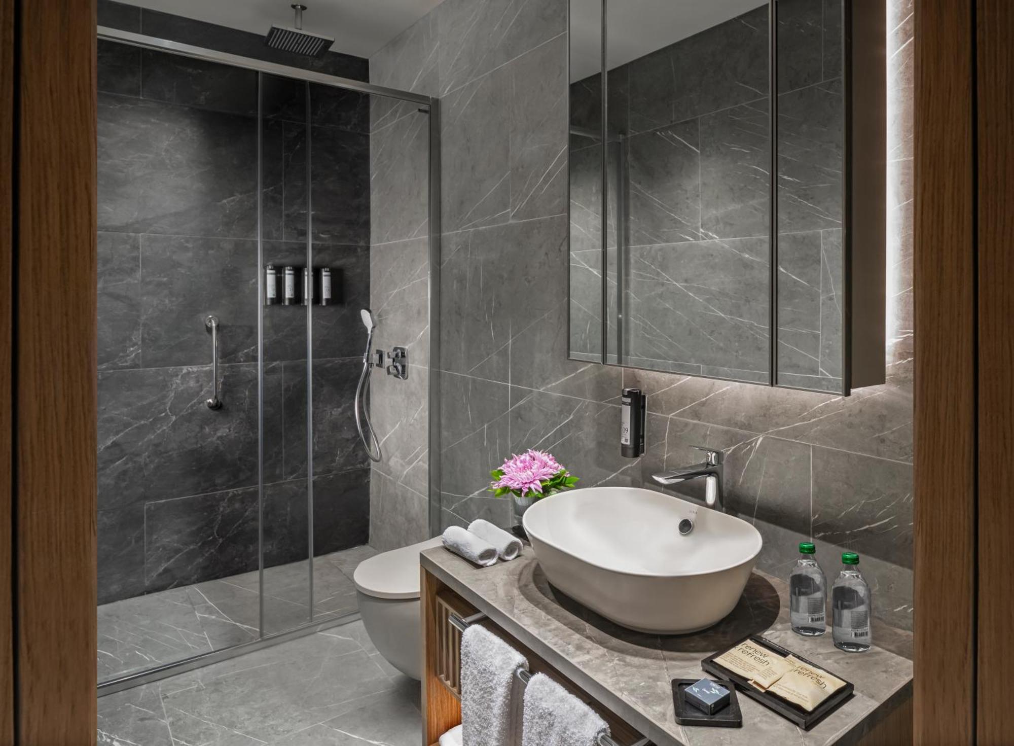 Hotel Moevenpick Living Istanbul Saklivadi Exterior foto