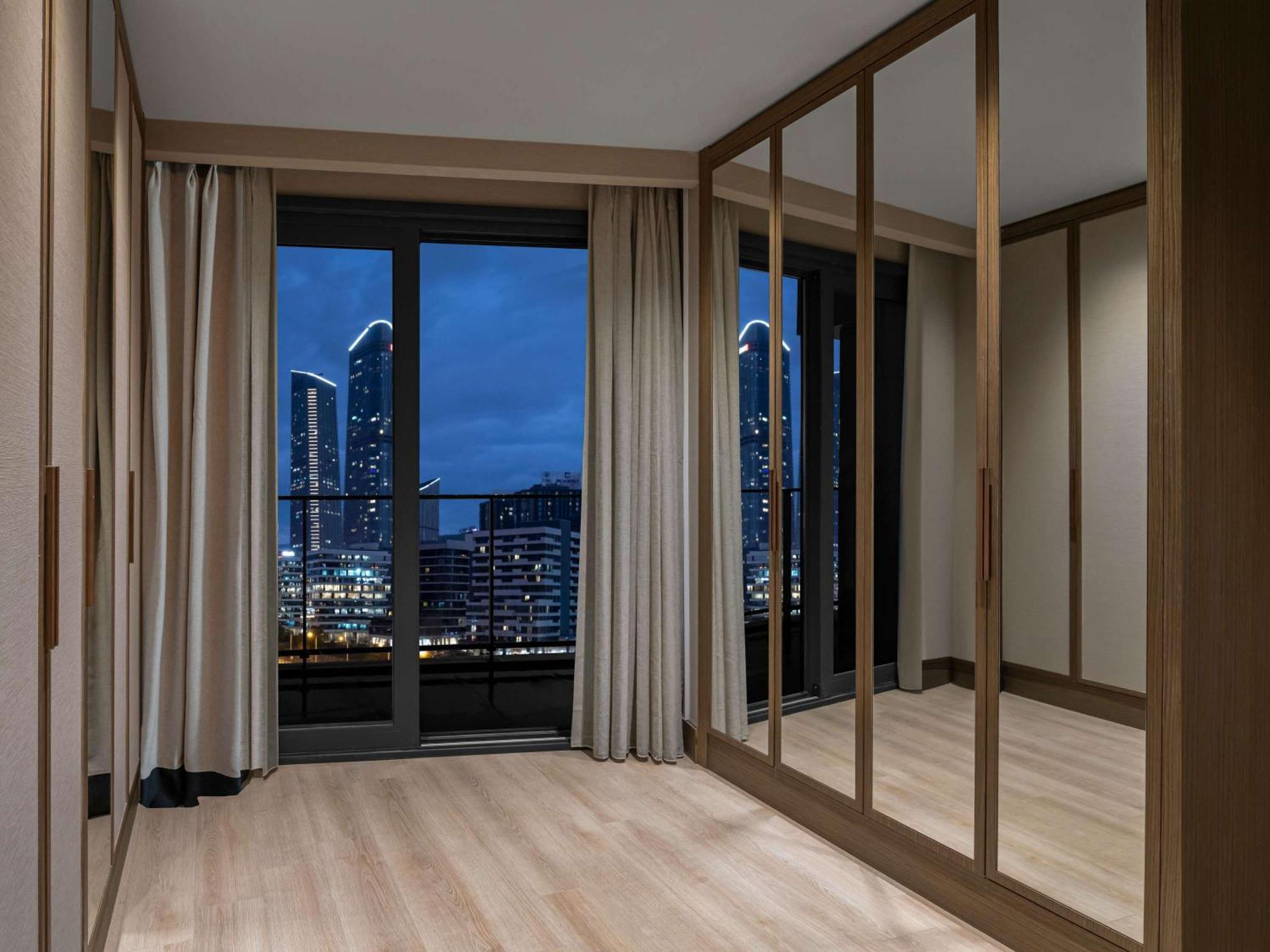 Hotel Moevenpick Living Istanbul Saklivadi Exterior foto